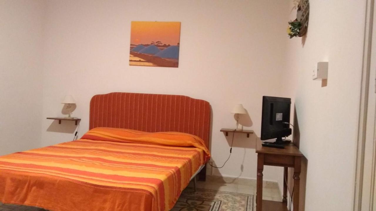 The Twins Rooms In Trapani 1 Room photo