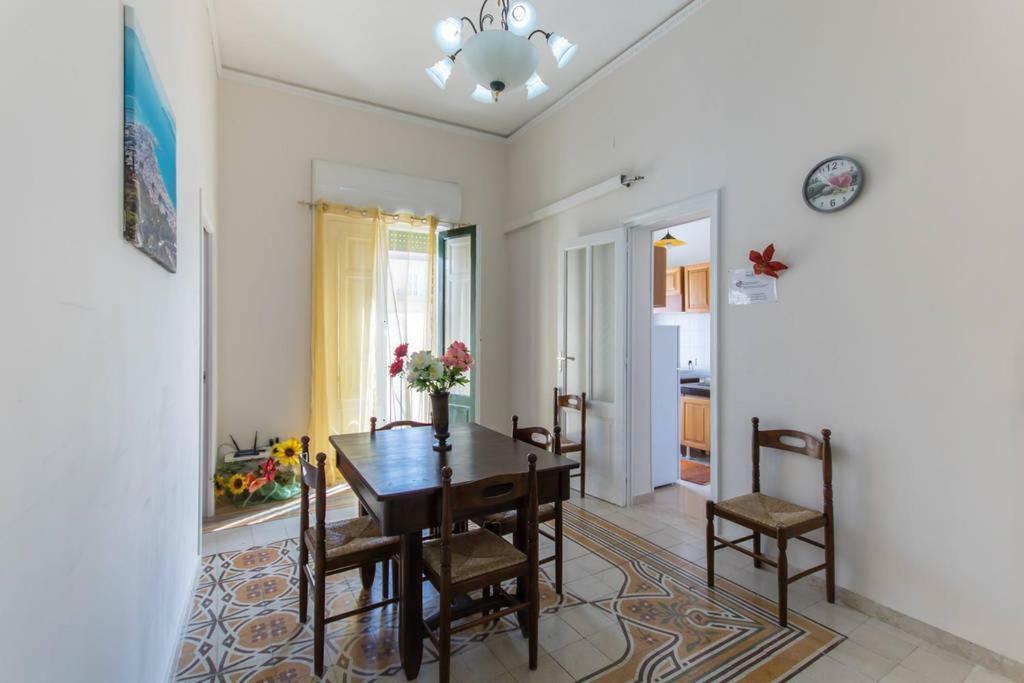 The Twins Rooms In Trapani 1 Exterior photo