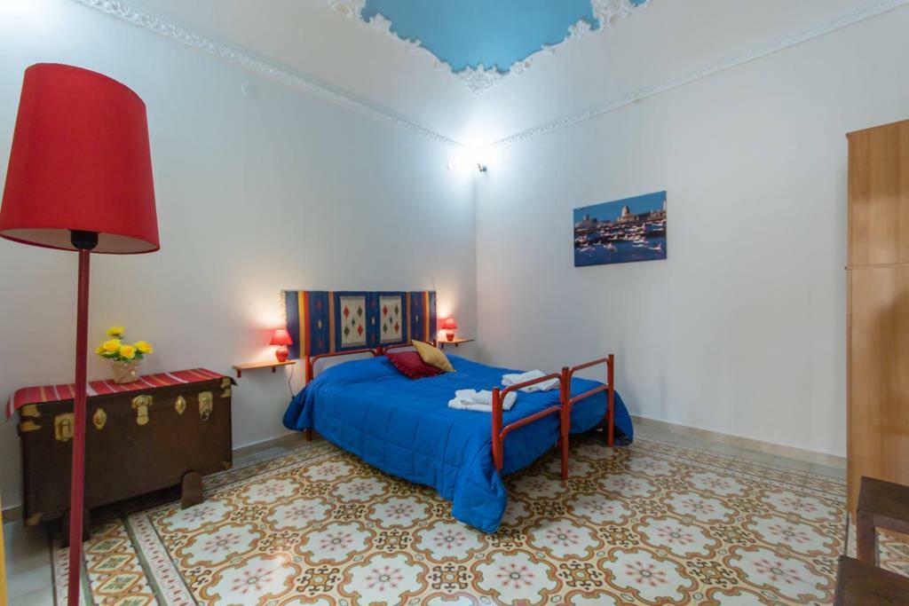 The Twins Rooms In Trapani 1 Exterior photo