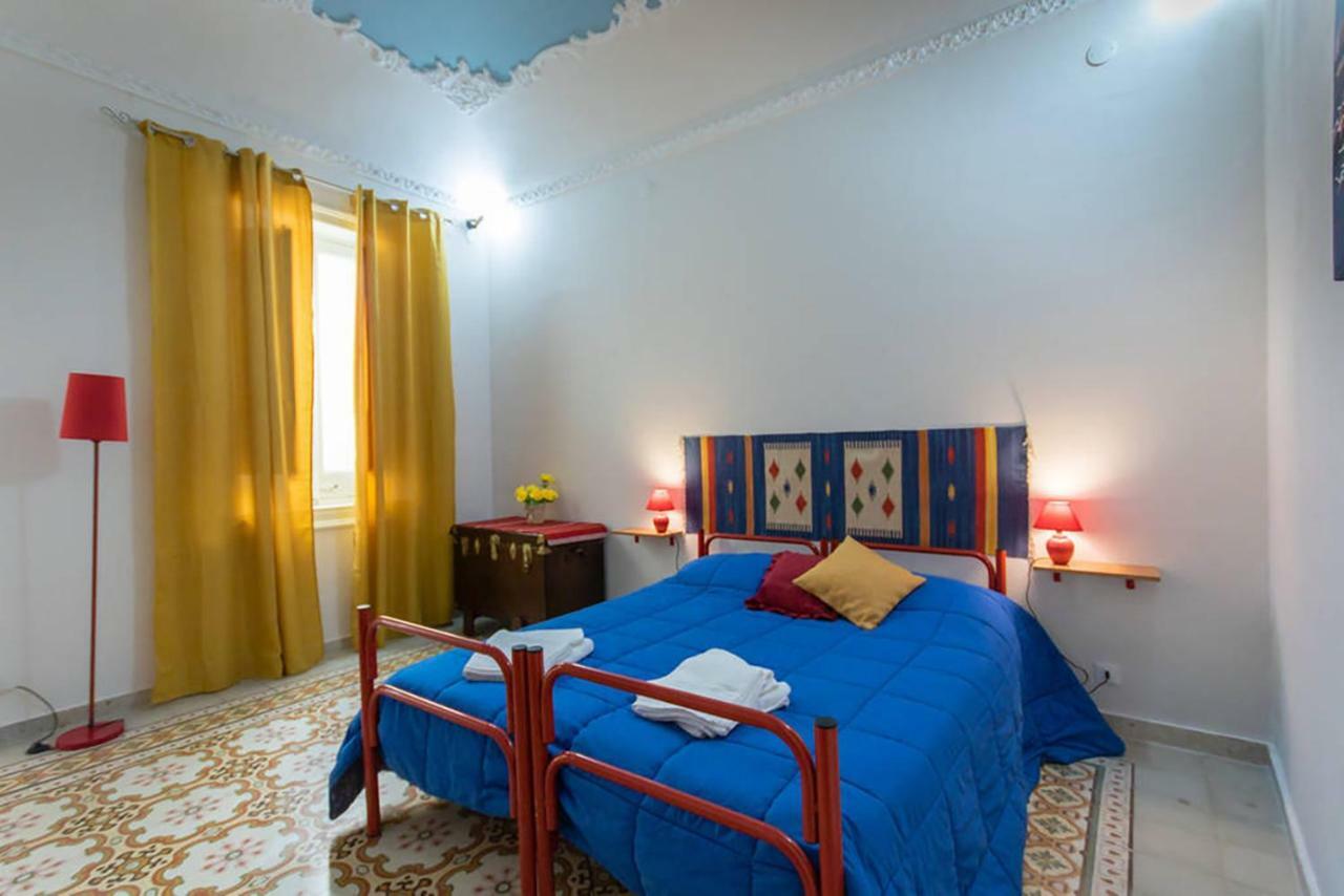 The Twins Rooms In Trapani 1 Exterior photo